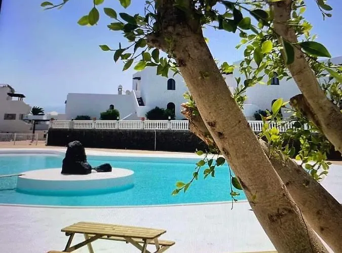 بيت للعطل Club Teguisol